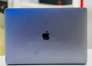 New Laptop Apple MacBook 2016 16GB Intel Core I7 SSD 500GB