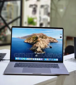 New Laptop Apple MacBook Pro 2019 32GB Intel Core I9 SSD 1T