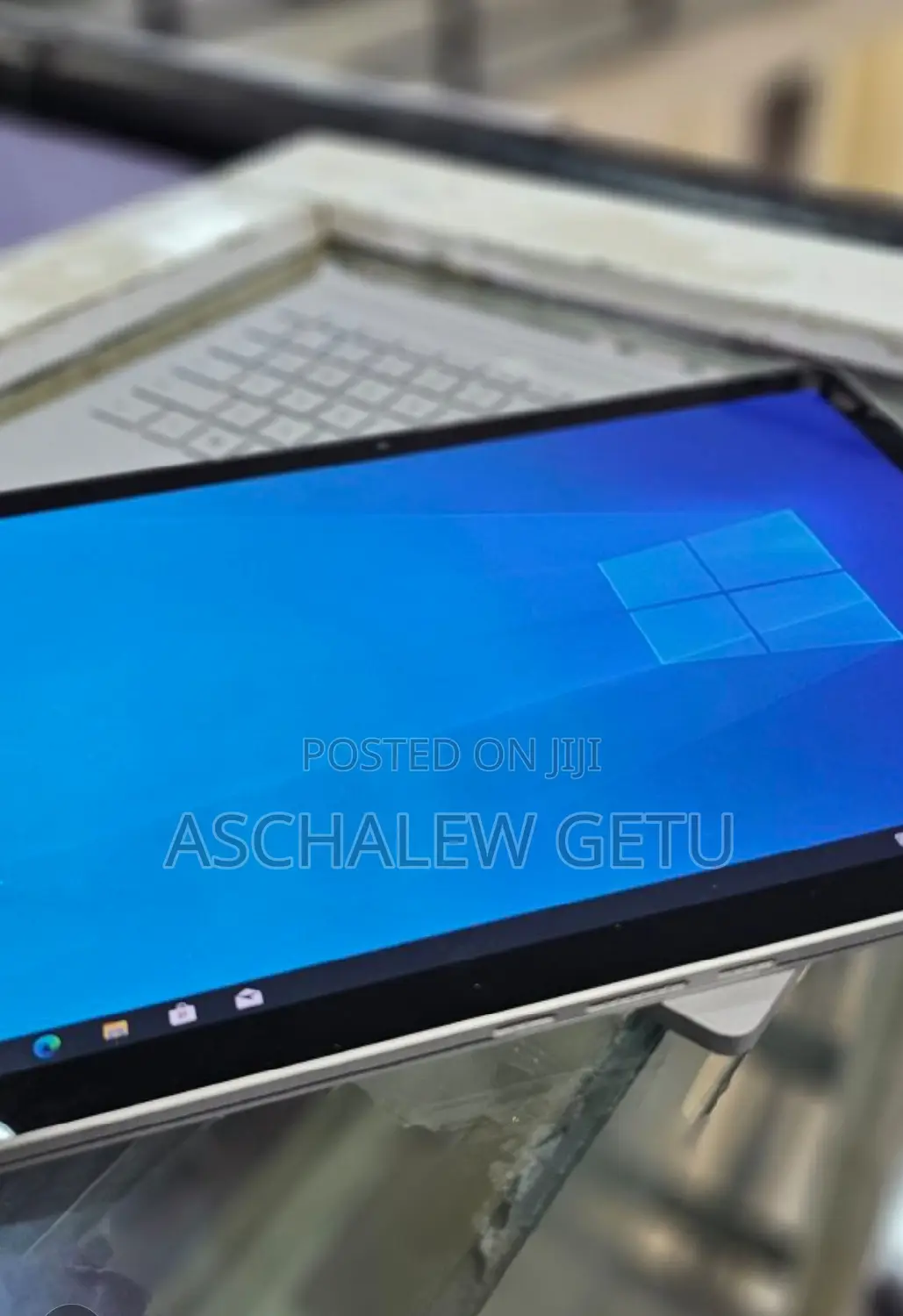 New Laptop Microsoft Surface 16GB Intel Core I7 SSD 256GB