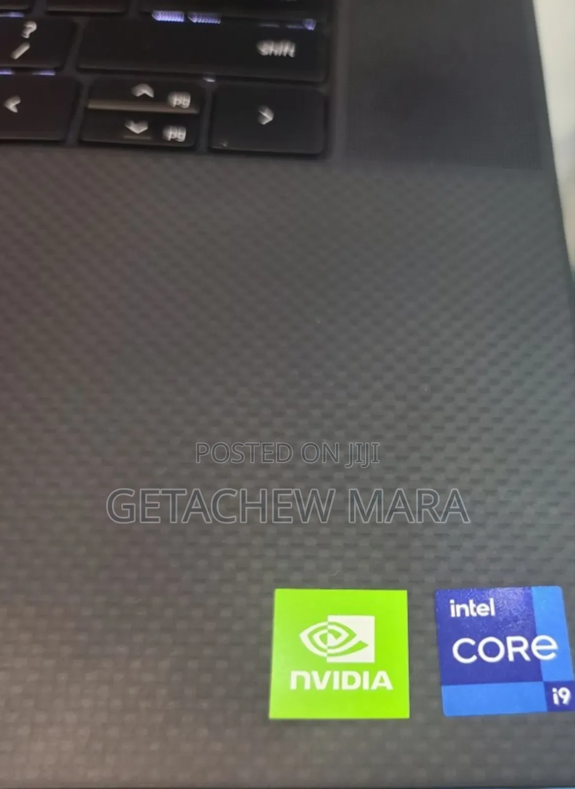 New Laptop Dell Inspiron 15 8GB Intel Core i9 SSD 1T