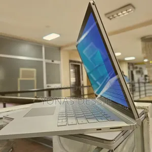 New Laptop Microsoft Surface Book 3 16GB Intel Core I7 SSD 256GB