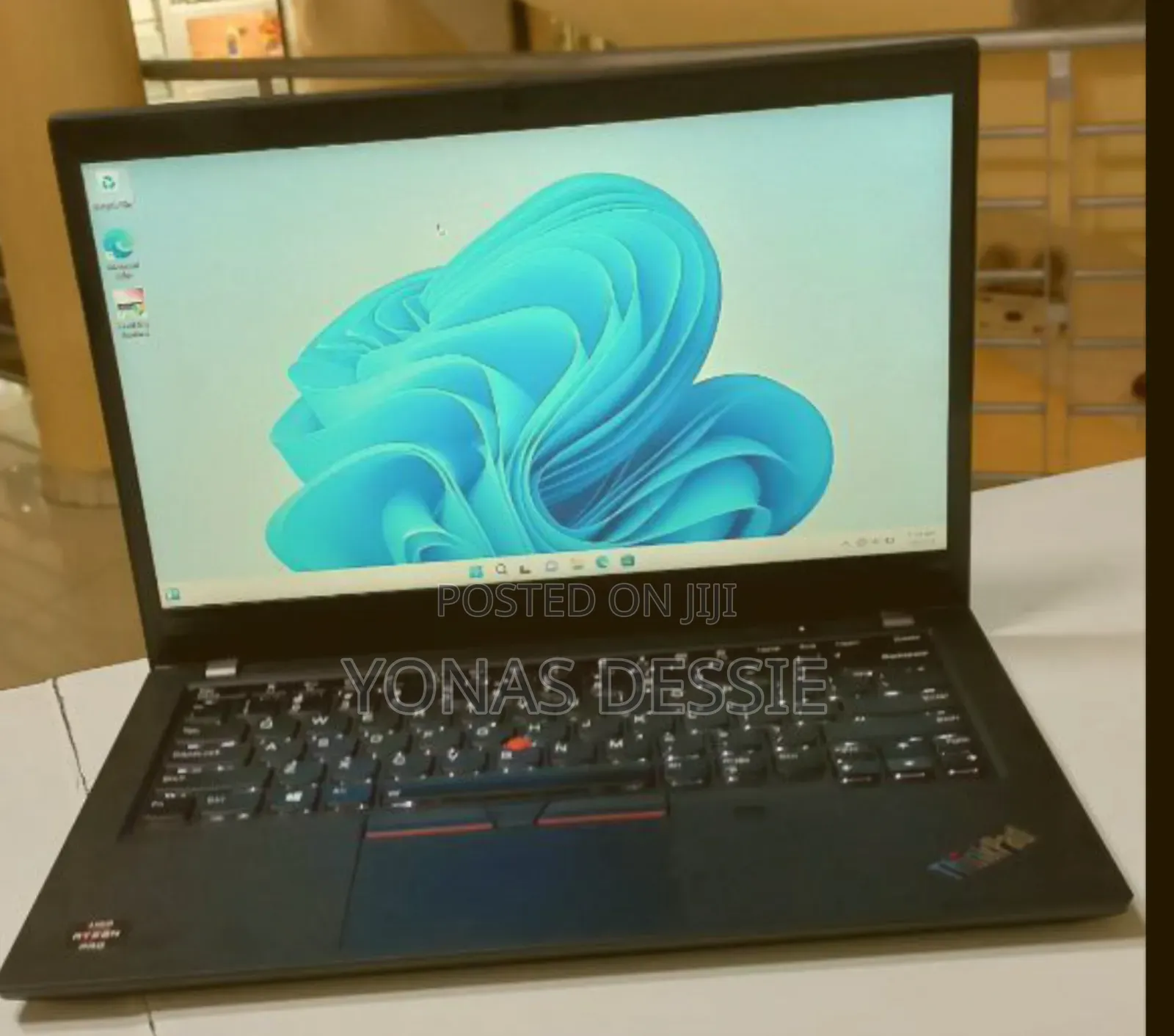 New Laptop Lenovo ThinkPad t495s 16GB AMD Ryzen 5 SSD 512GB