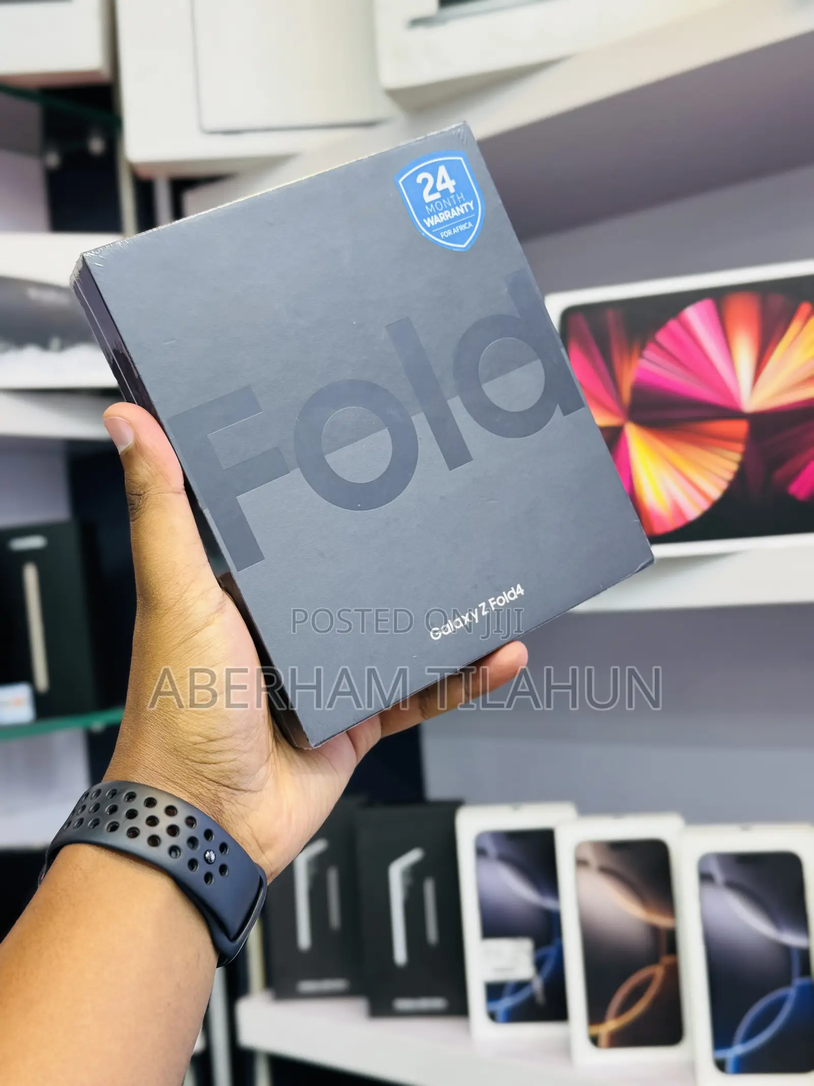 New Samsung Galaxy Z Fold4 512 GB Black