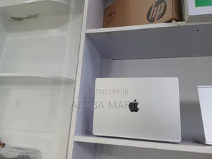 New Laptop Apple MacBook Pro 2021 M1 32GB Apple M1 Max SSD 2T