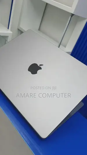 New Laptop Apple MacBook Pro 2021 M1 32GB Apple M1 Pro SSD 2T