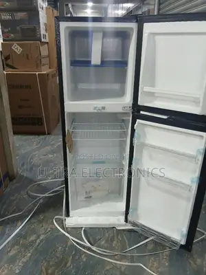 Boss Refrigerator 2300