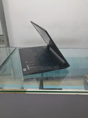 New Laptop Asus 16GB AMD Ryzen 7 SSD 512GB