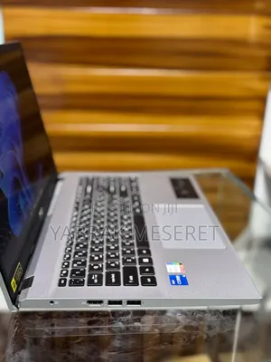 New Laptop Acer Aspire 3 8GB Intel Core I5 SSD 512GB