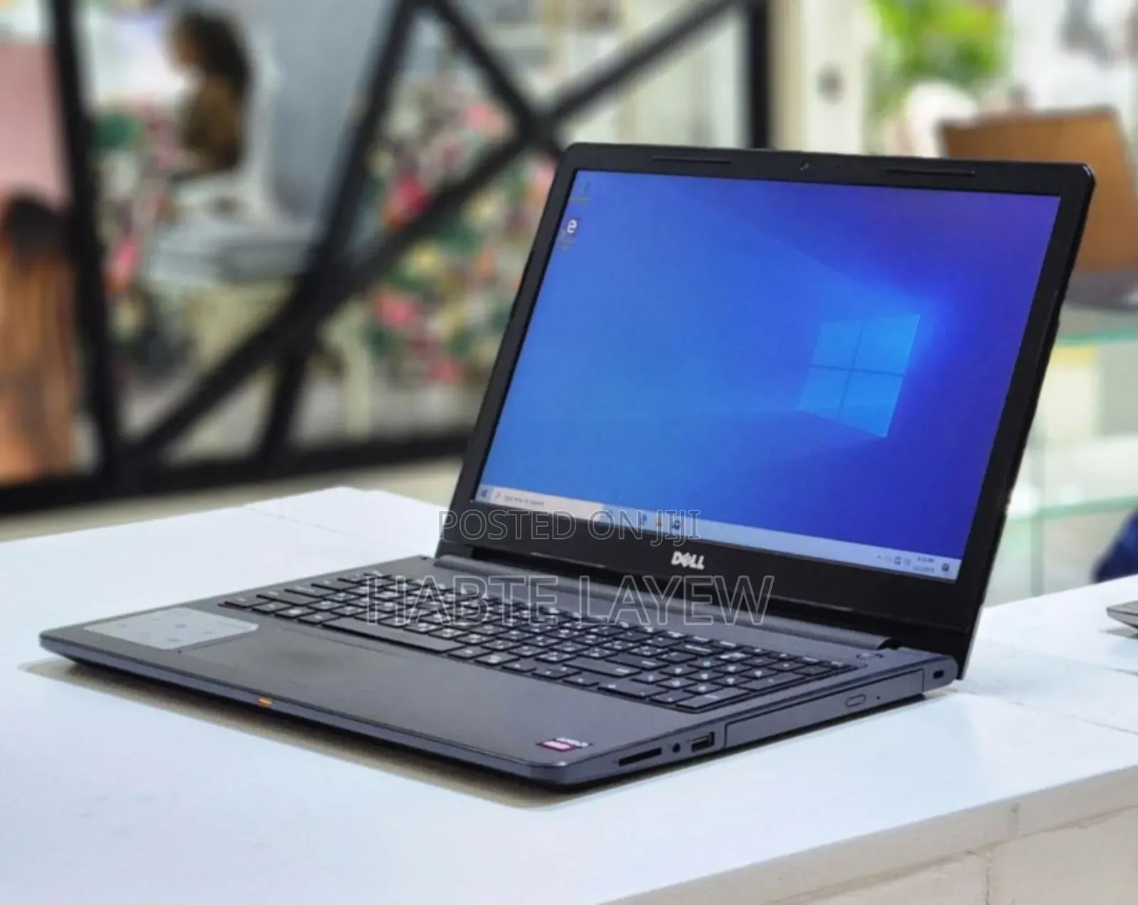 New Laptop Dell Vostro V13 4GB AMD Ryzen 9 SSD 500GB