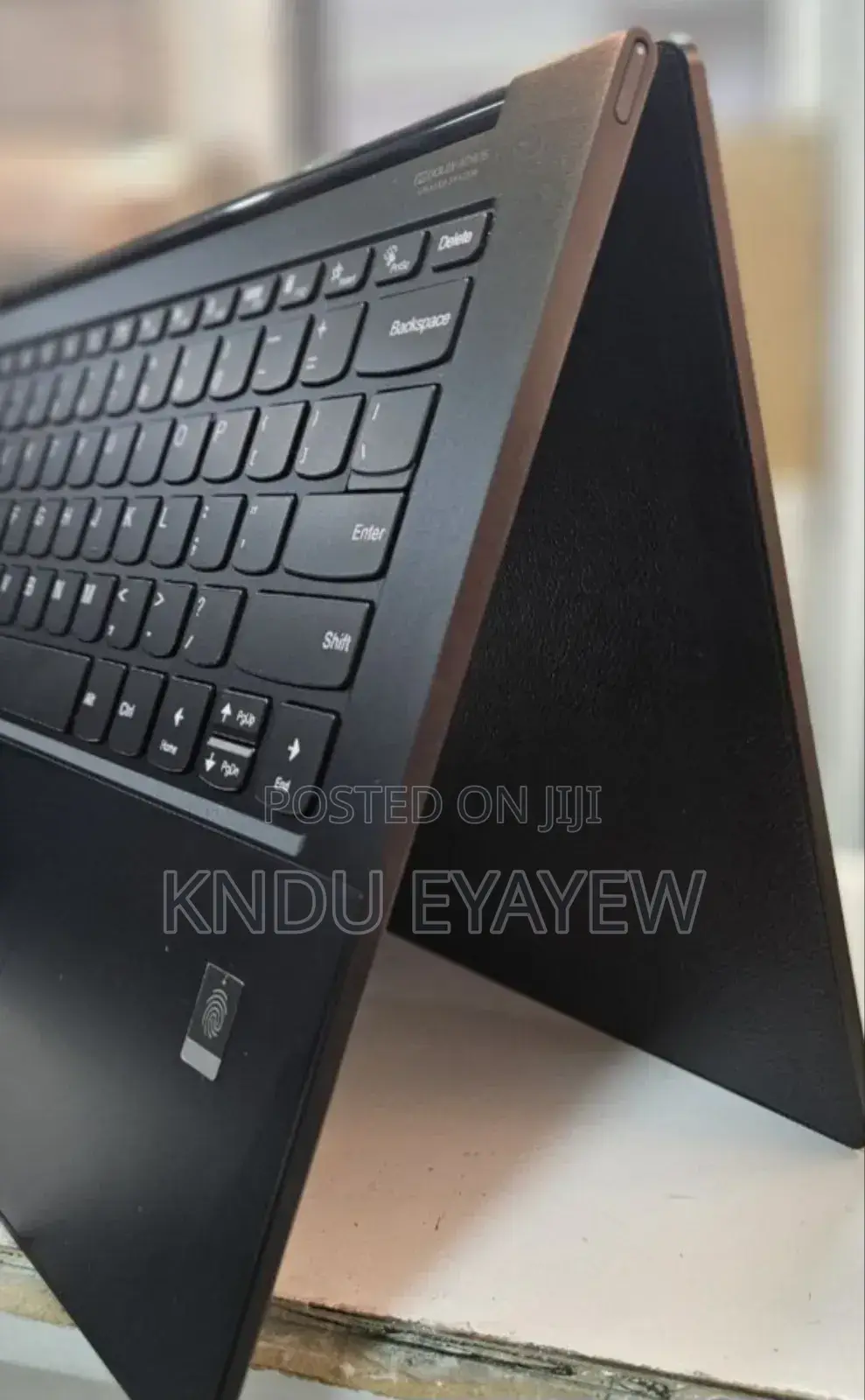 New Laptop Lenovo Yoga 9i 16GB Intel Core I7 SSD 512GB