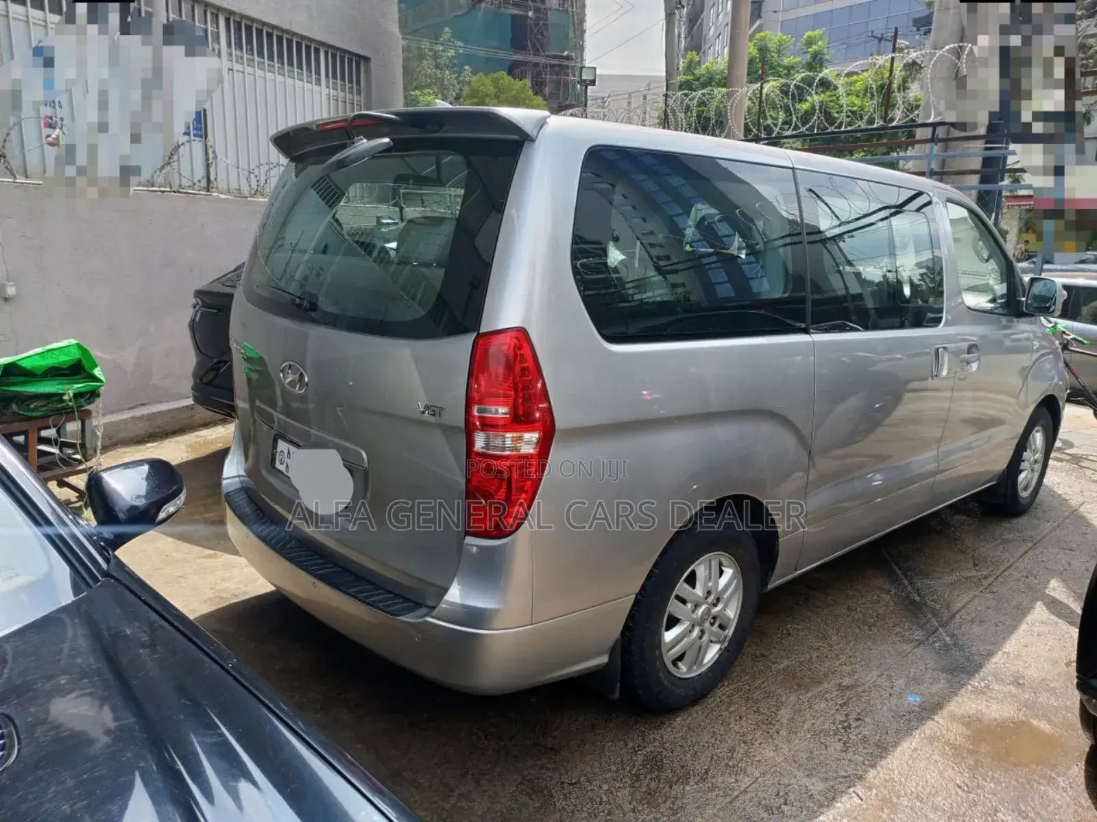 Hyundai Starex 2016 Silver