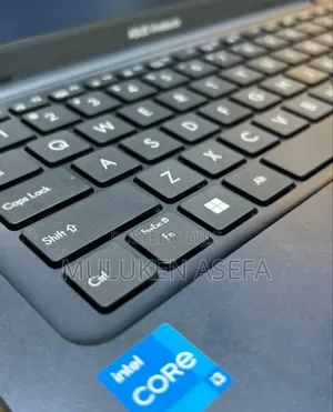 New Laptop Asus VivoBook Flip 14 TP401CA 16GB Intel Core I3 SSD 512GB