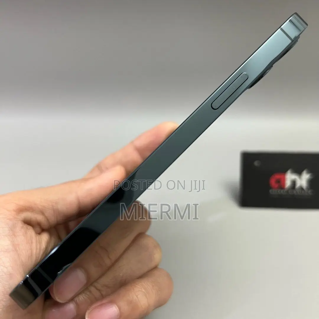 New Apple iPhone 12 Pro 256 GB Blue