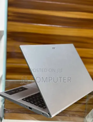 New Laptop Acer Aspire 3 8GB Intel Core I5 SSD 512GB