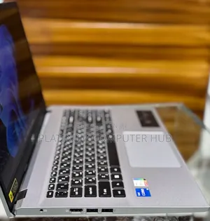 New Laptop Acer Aspire 3 8GB Intel Core I5 SSD 512GB