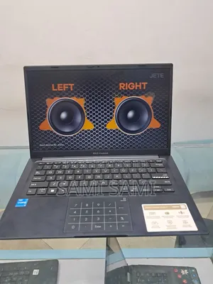 New Laptop Asus VivoBook 15 X505BA 16GB Intel Core I3 SSD 512GB