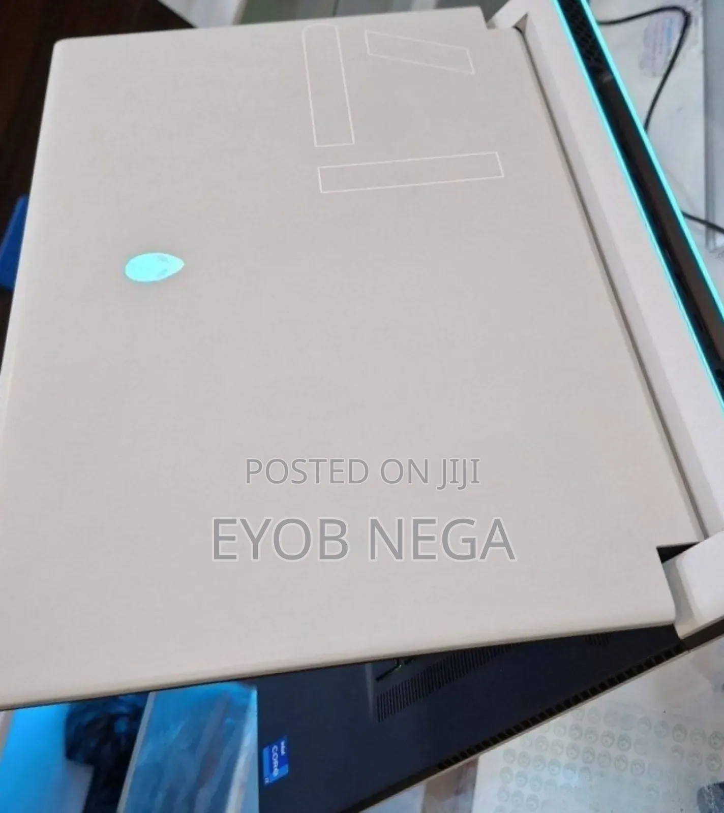 New Laptop Alienware M17x R2 32GB Intel Core I7 SSD 1T