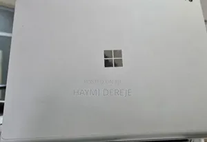 New Laptop Microsoft Surface 16GB Intel Core I7 SSD 256GB