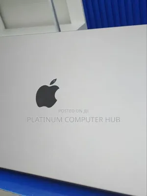 Photo - New Laptop Apple MacBook Pro 2021 M1 32GB Apple M1 Pro SSD 2T