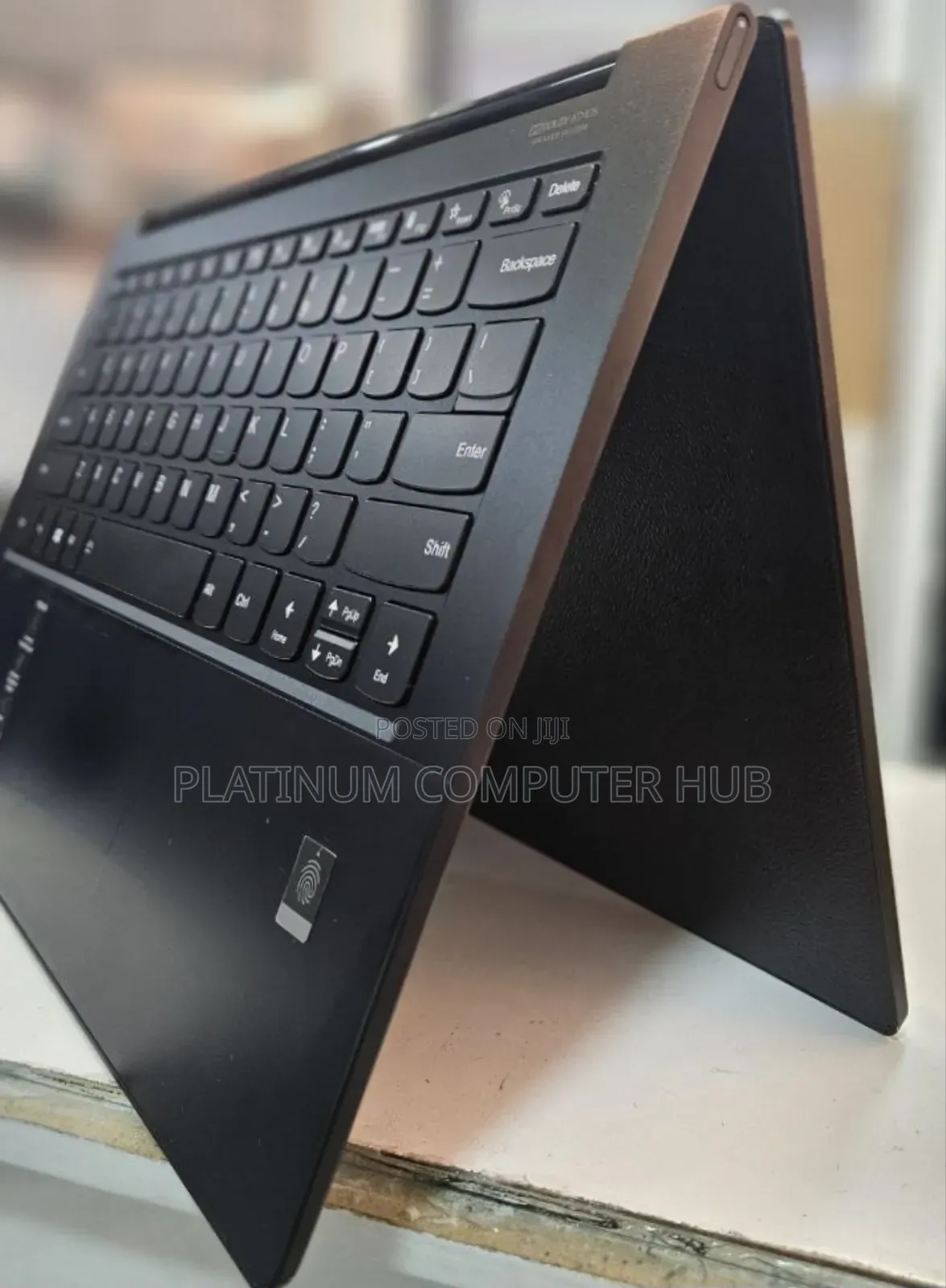 New Laptop Lenovo Yoga 9i 16GB Intel Core I7 SSD 512GB