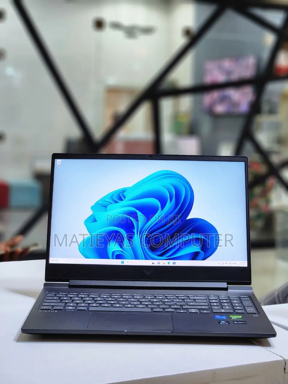 New Laptop HP Victus 16 16GB Intel Core I7 SSD 1T