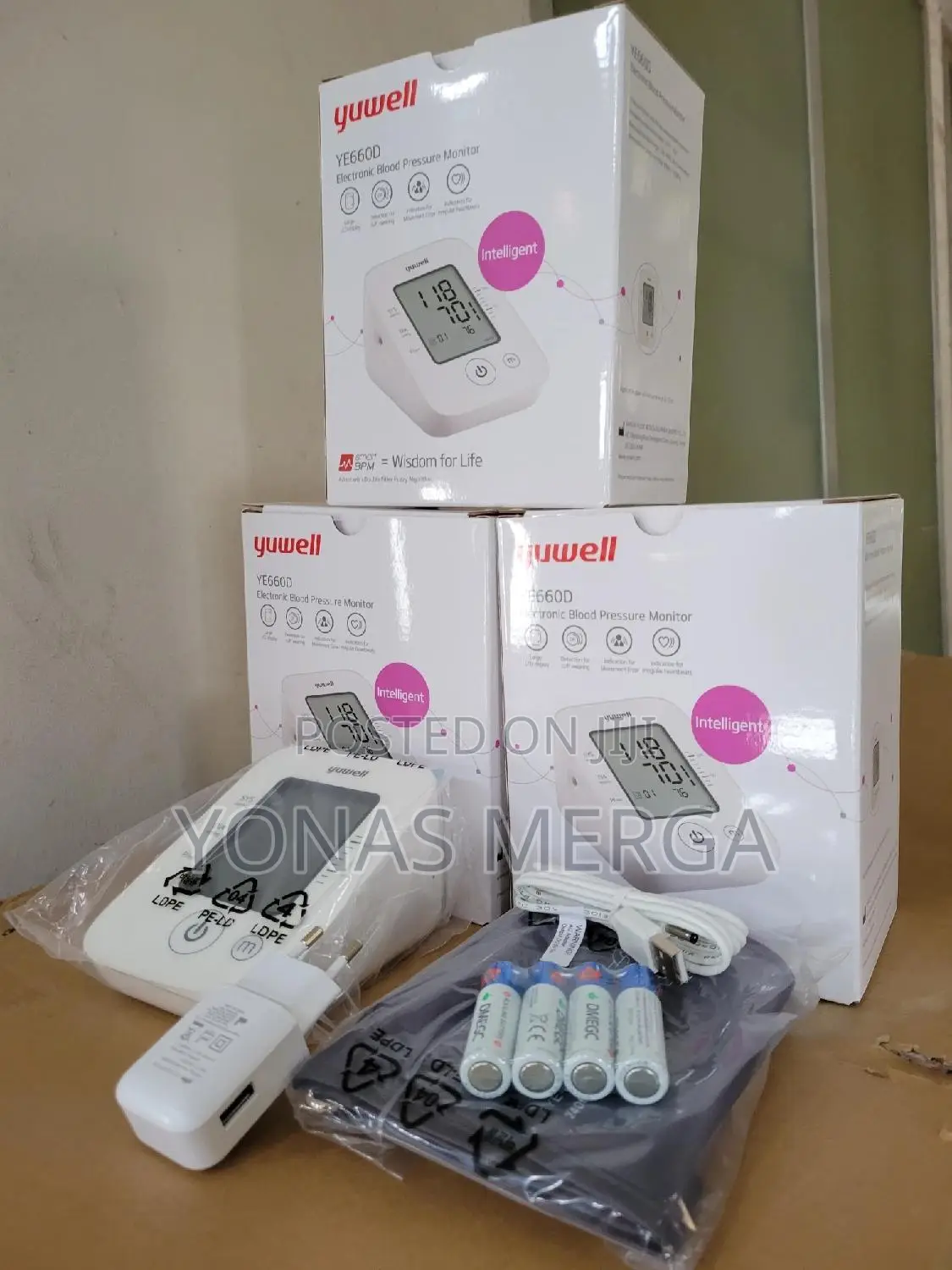 Blood Pressure Monitor٧彥accuracy Is±3mmhg for Blood Pressure