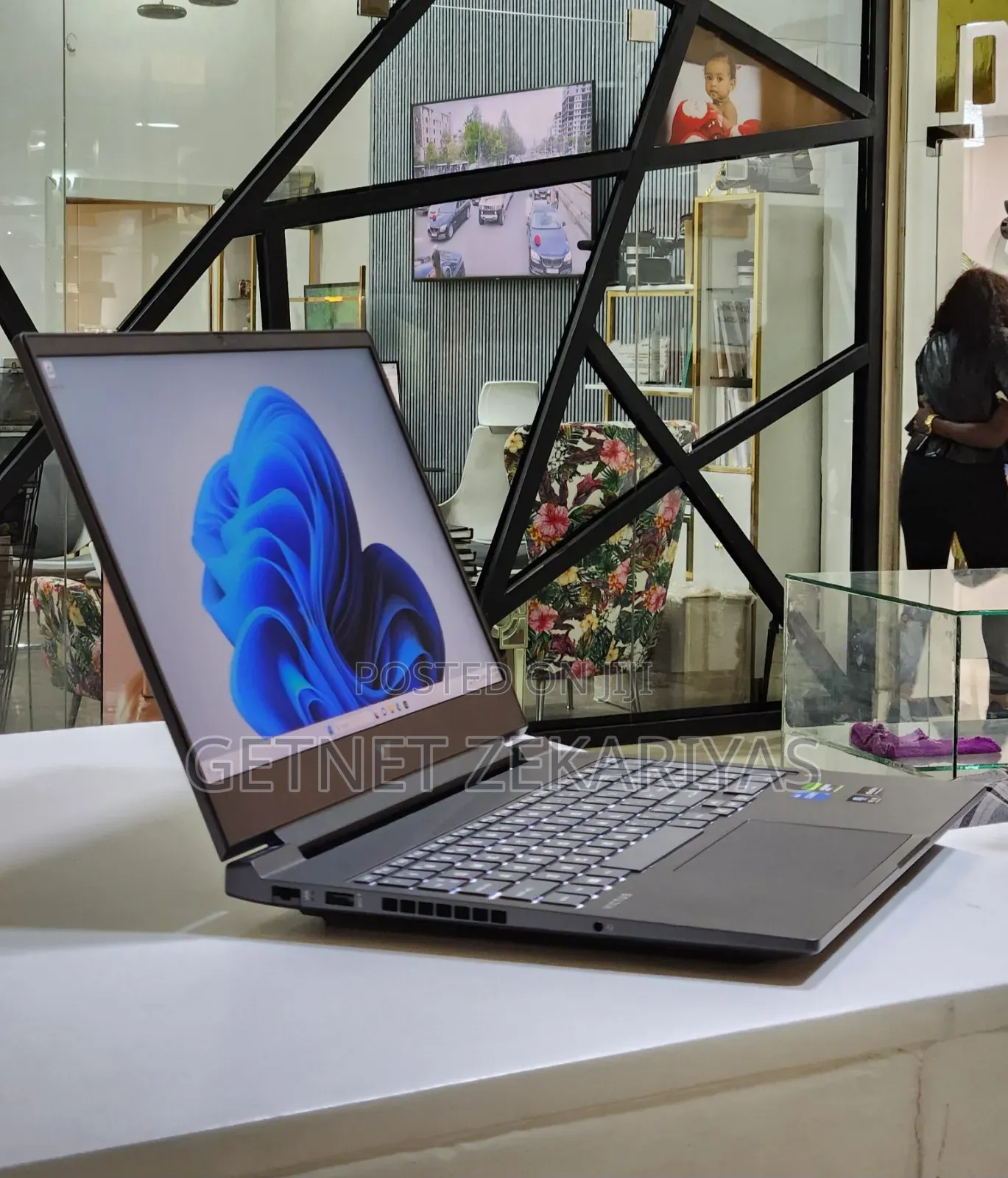 New Laptop HP Omen 16 16GB Intel Core I7 SSD 1T