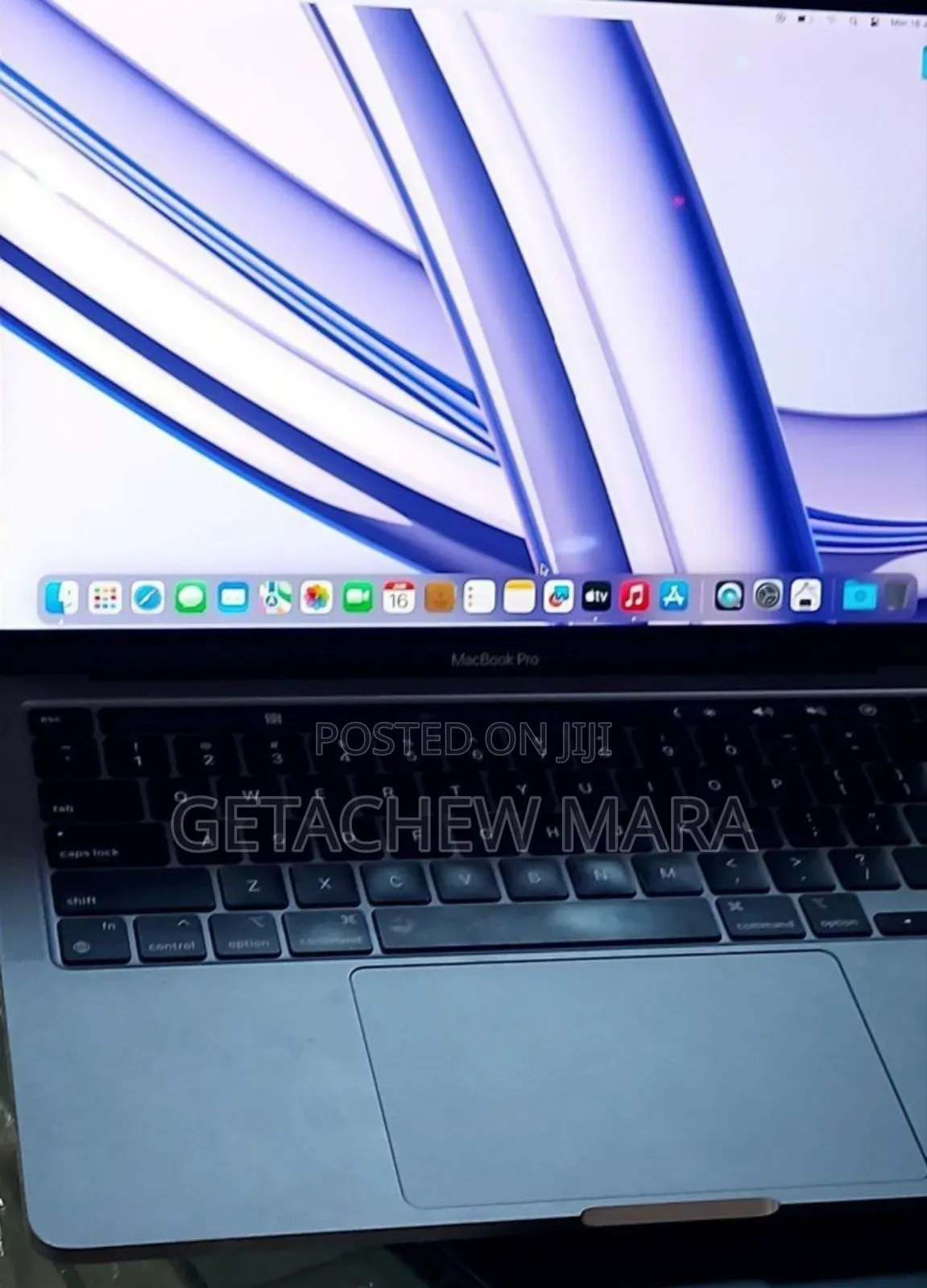 New Laptop Apple MacBook Pro M1 8GB Intel Core I5 SSD 256GB