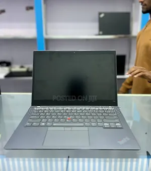 Photo - New Laptop Lenovo ThinkPad T14 16GB Intel Core I7 SSD 512GB