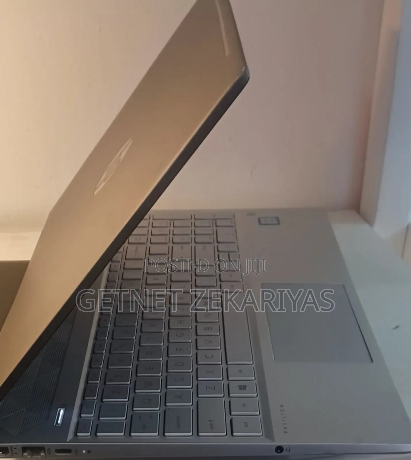 New Laptop HP Pavilion 15 12GB Intel Core I5 SSD 256GB