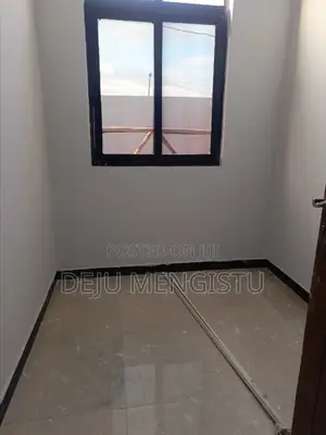 5bdrm Villa in ሰሚት, Bole for rent