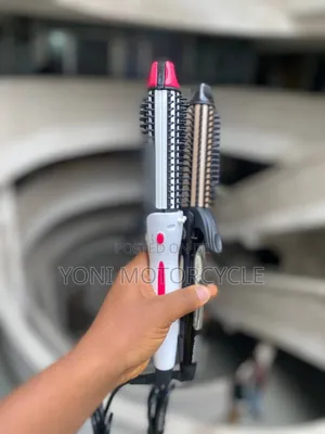 Photo - Hair Dryer and Straight 00 3in 1