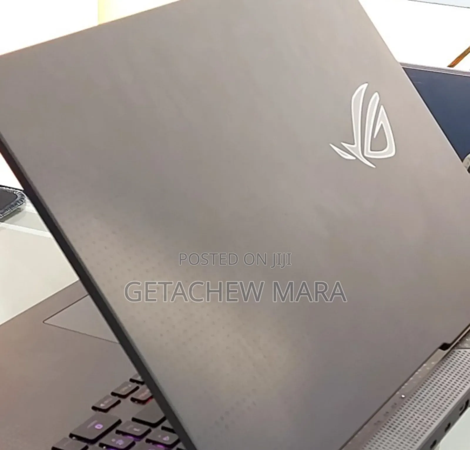 New Laptop Asus ROG Strix G15 16GB AMD Ryzen 7 SSD 1T