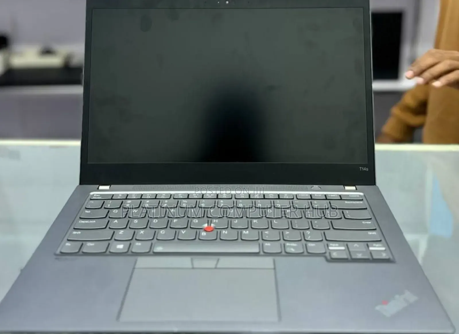 New Laptop Lenovo ThinkPad T14 16GB Intel Core I7 SSD 512GB