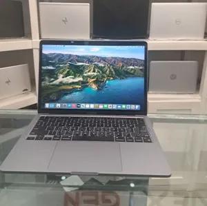 New Laptop Apple MacBook Pro 2019 8GB Intel Core I5 SSD 256GB