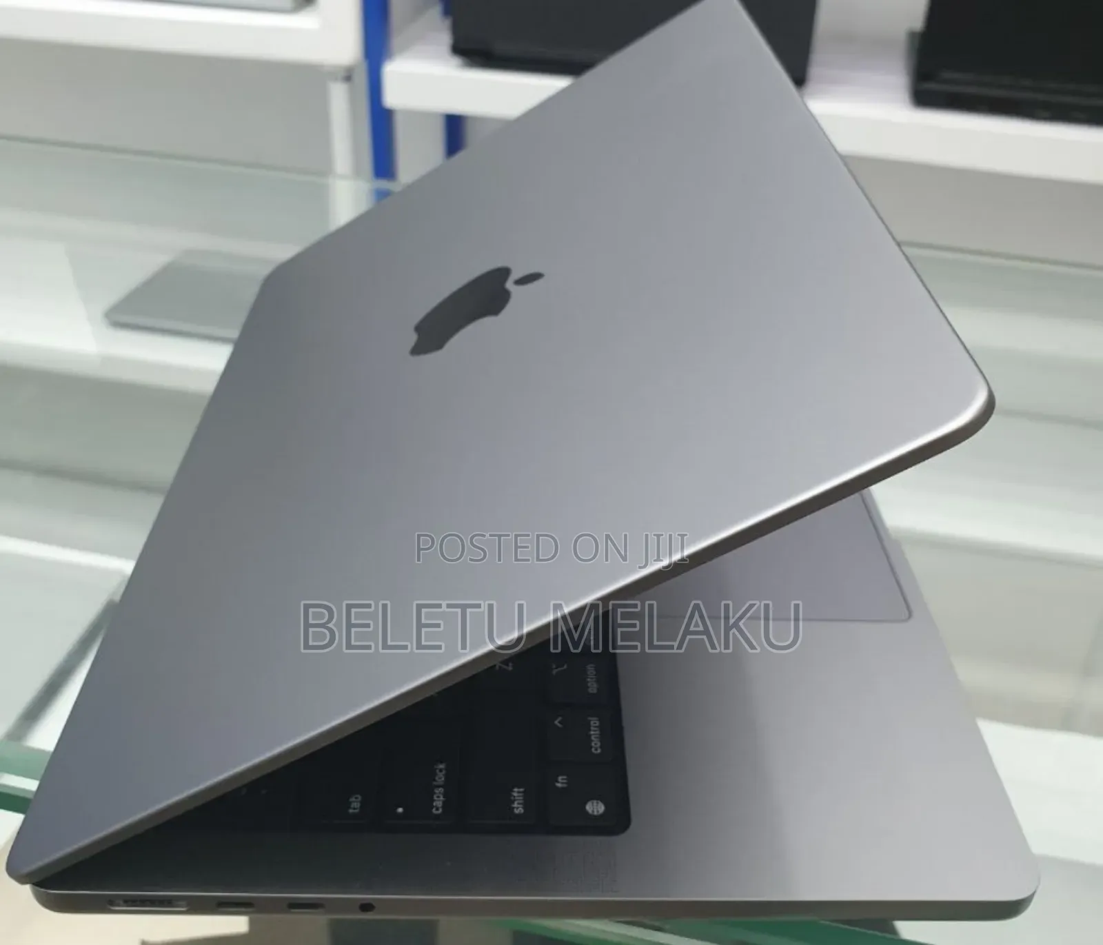 New Laptop Apple MacBook Pro M1 32GB Apple M1 SSD 512GB