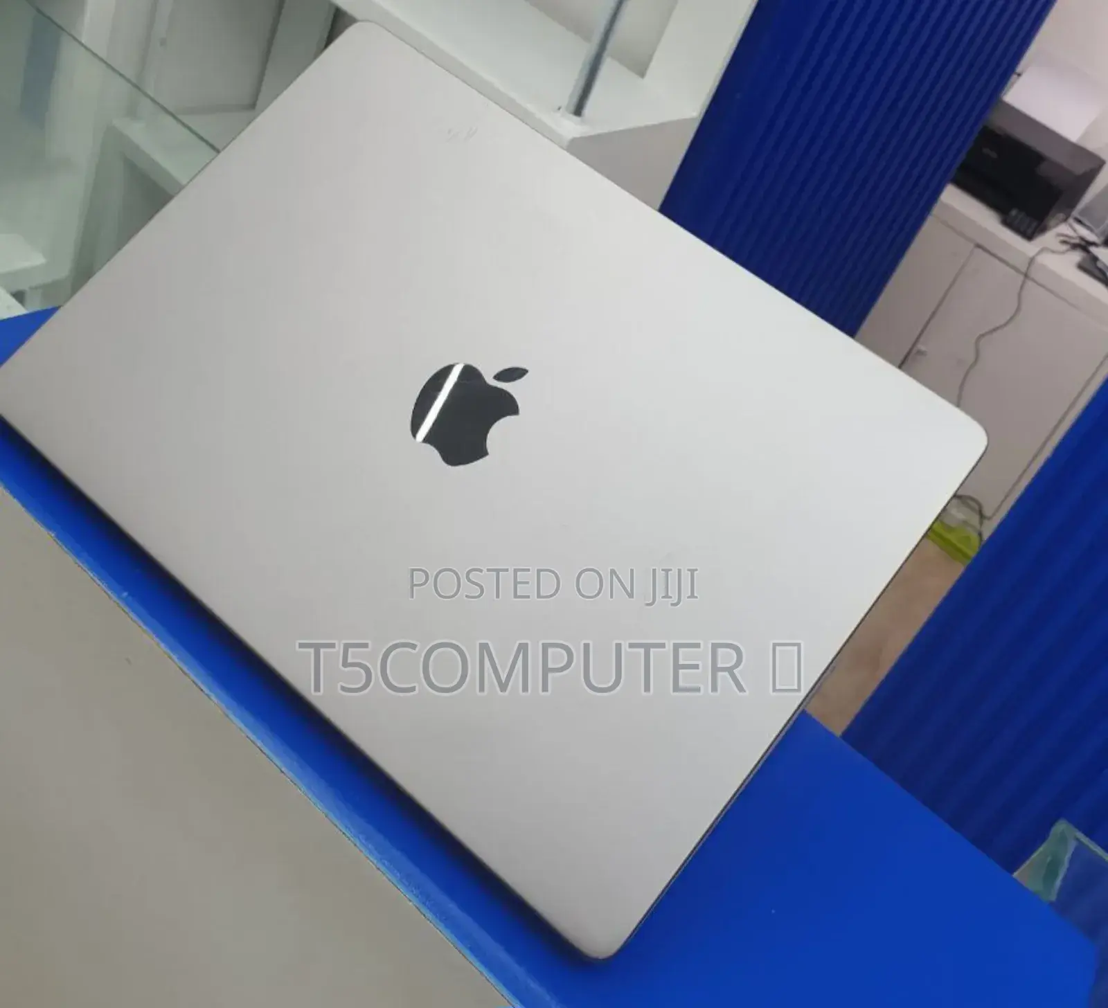 New Laptop Apple MacBook Pro 2021 M1 32GB Apple M1 Pro SSD 512GB