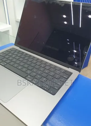 New Laptop Apple MacBook Pro 2021 M1 32GB Apple M1 SSD 512GB