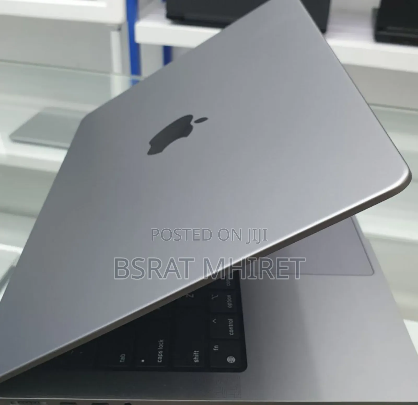 New Laptop Apple MacBook Pro 2021 M1 32GB Apple M1 SSD 512GB