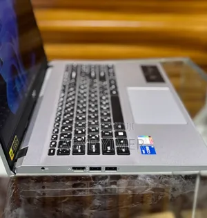 Photo - New Laptop Acer Aspire 3 8GB Intel Core I5 SSD 512GB