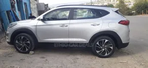 Hyundai Tucson 2018 Silver