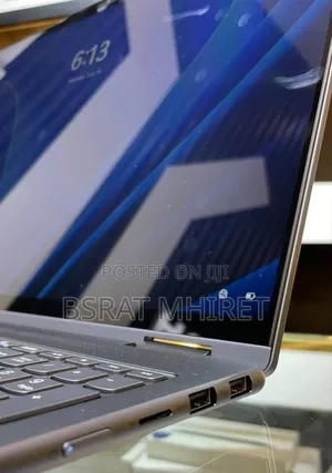 Photo - New Laptop Lenovo Yoga 11e 16GB Intel Core Ultra 7 SSD 1T