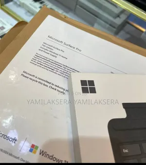 Photo - New Laptop Microsoft Surface 16GB Intel Core I7 SSD 512GB