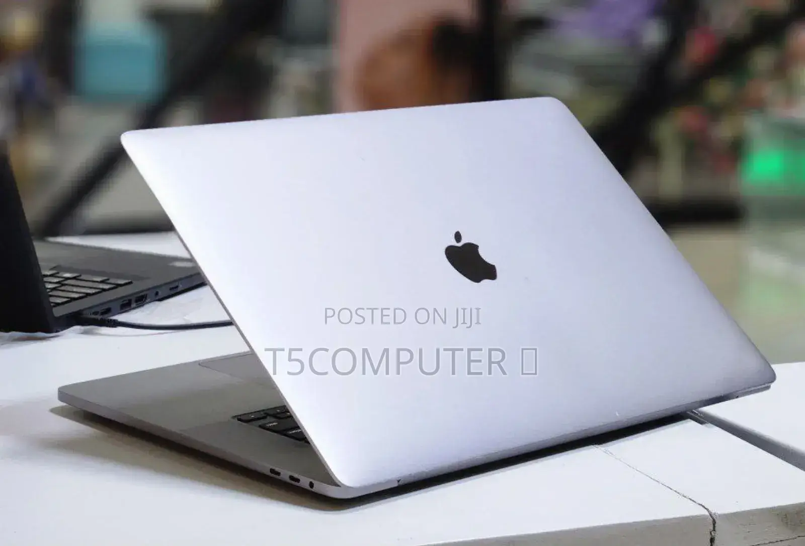 New Laptop Apple MacBook Pro 2019 32GB Intel Core I9 SSD 1T