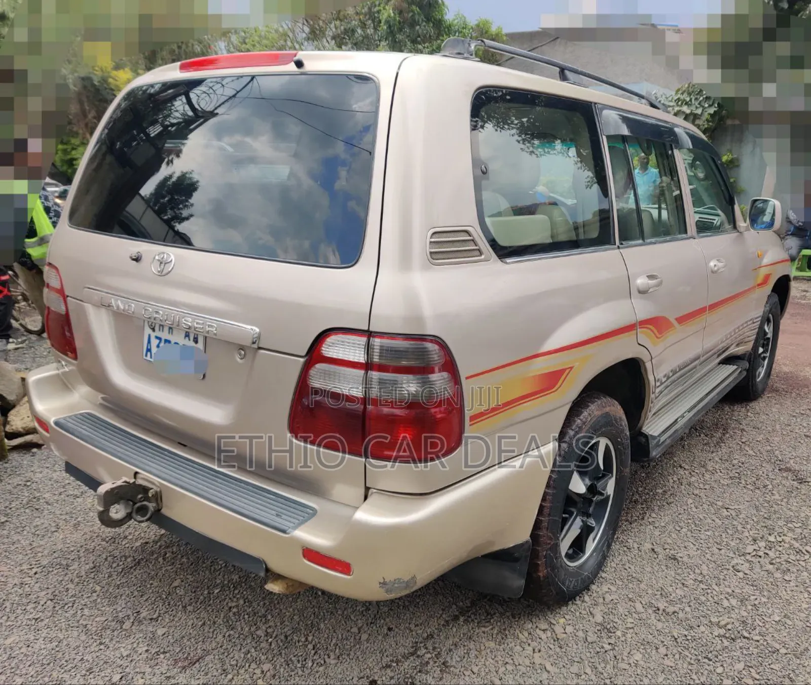 Toyota Land Cruiser 2005 Gold