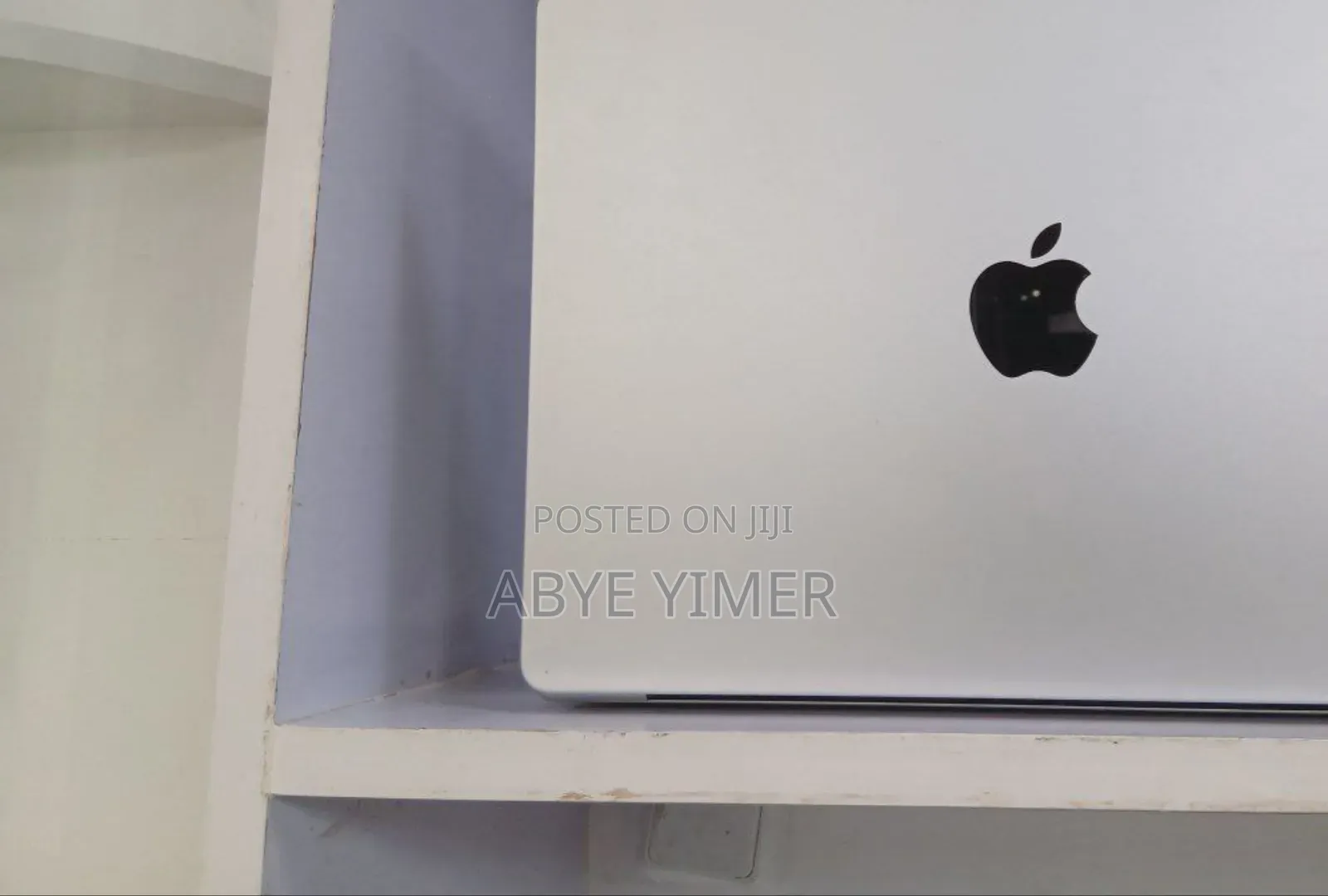 New Laptop Apple MacBook Pro M1 32GB Apple M1 Pro SSD 2T
