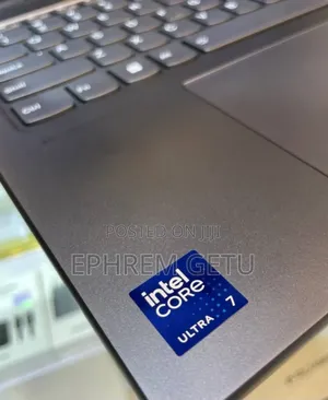 New Laptop Lenovo Yoga 7i 16GB Intel Core Ultra 7 SSD 1T