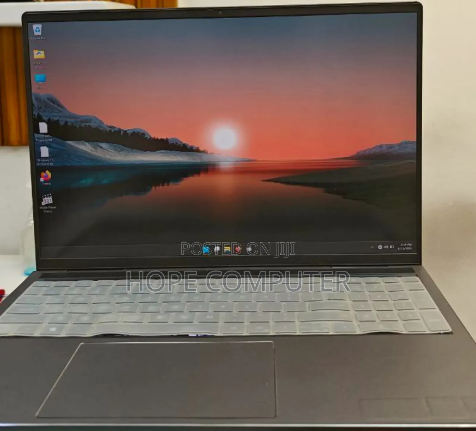 New Laptop Dell Inspiron 15 16GB Intel Core I7 SSD 512GB