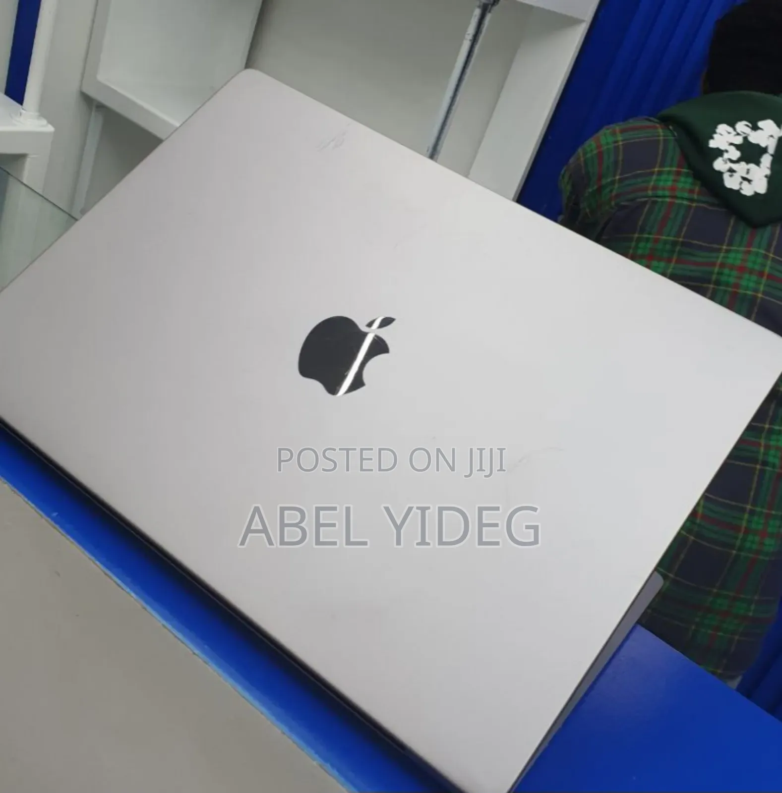 New Laptop Apple MacBook Pro 32GB Apple M1 SSD 512GB