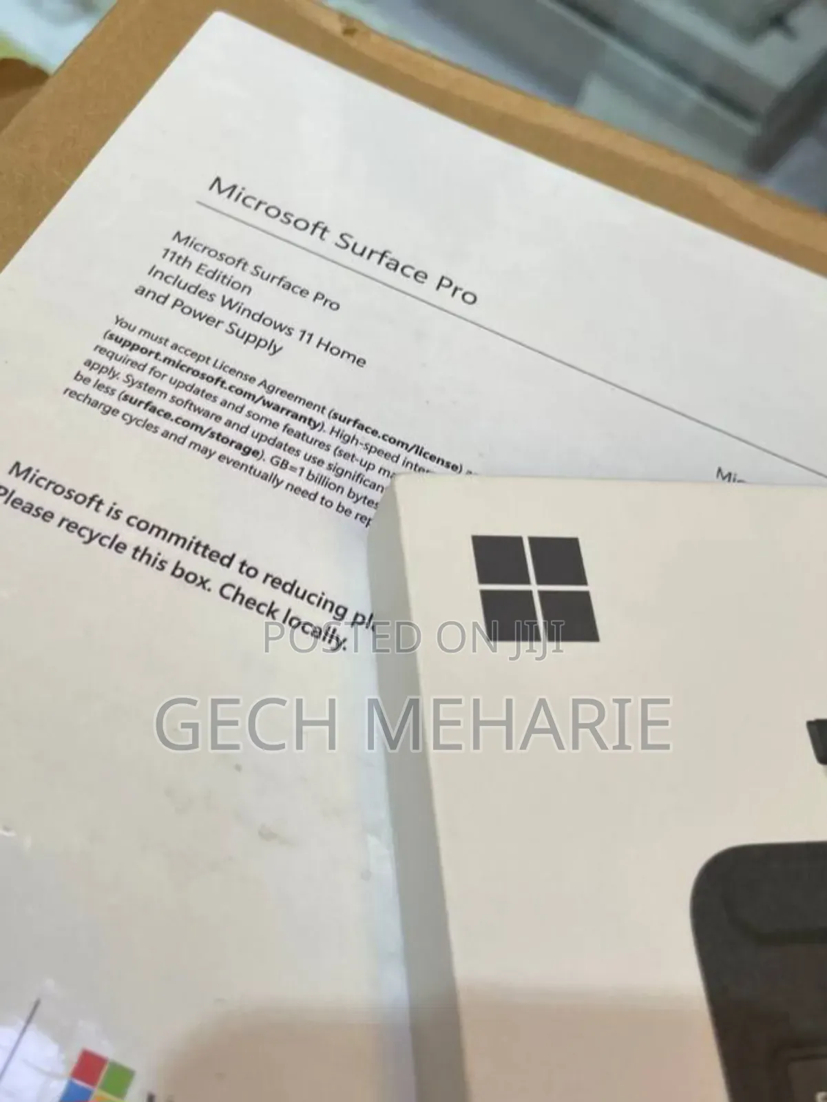 New Microsoft Surface Pro 16GB Qualcomm Snapdragon X Plus SSD 512GB